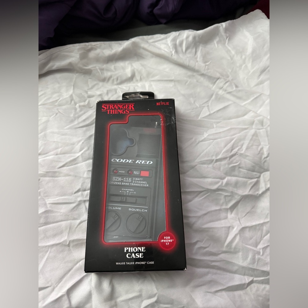 Stranger things Phone Case for iPhone 17- Black